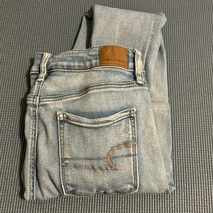 High Waist American Eagle Skinny Jean, Size 8